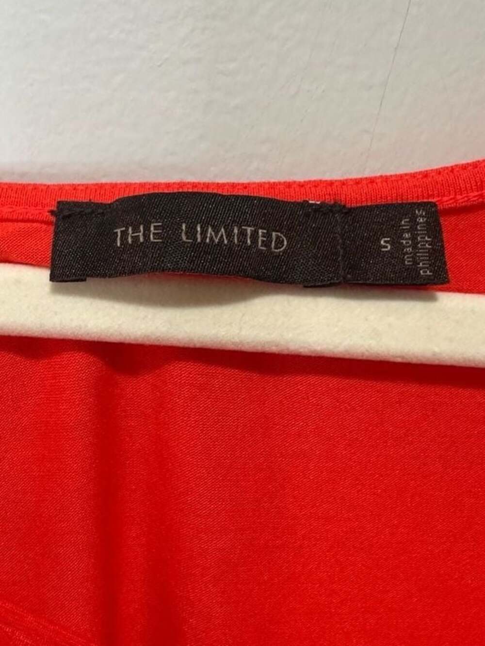 The Limited Coral Sleeveless Cowl Neck Top, Sz S - Picture 3 of 5
